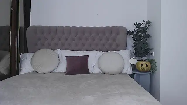 Snapshot of Sandra_angel_ chatting on November 9, 2025, 9:24 pm Sandra angel online show from November 9, 2025, 9:24 pm