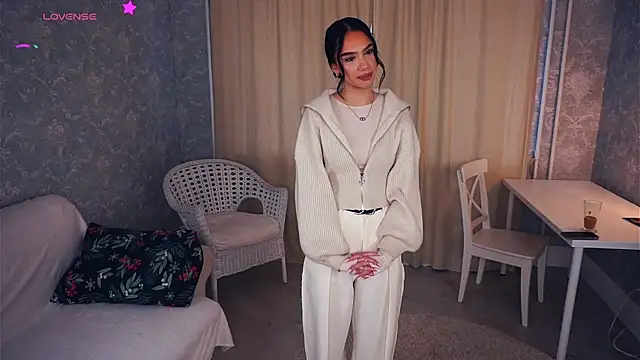 Snapshot of HyeTysarczyk chatting on November 5, 2025, 7:30 am HyeTysarczyk online show from November 5, 2025, 7:30 am