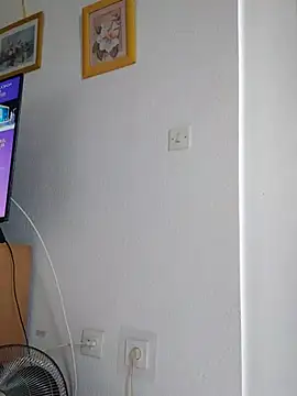 Dominantepollon89 online show from November 6, 2025, 4:41 pm