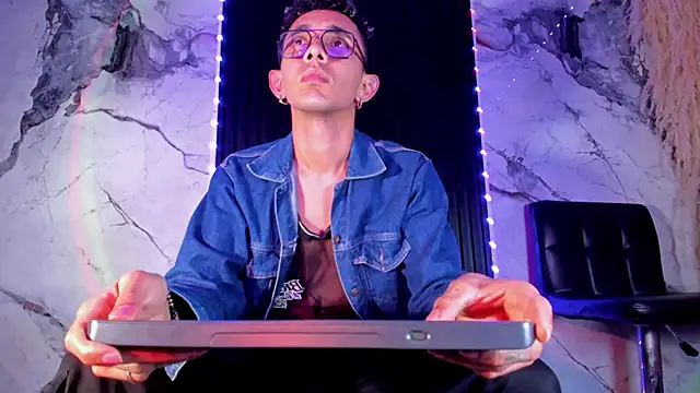 jackk blaze online show from November 9, 2025, 9:18 am