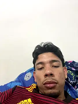 Snapshot of starboy2812 chatting on November 23, 2025, 10:09 pm starboy2812 online show from November 23, 2025, 10:09 pm