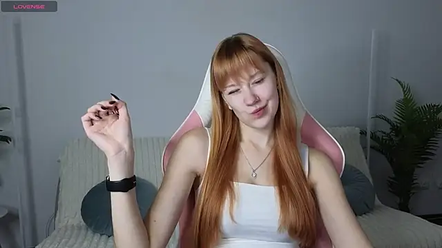 ColiJang online show from November 11, 2025, 2:28 pm