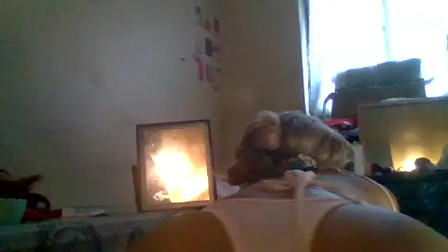 Snapshot of Juicyapplecandy chatting on January 14, 2026, 4:01 pm Juicyapplecandy online show from January 14, 2026, 4:01 pm