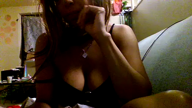 Snapshot of Juicyapplecandy chatting on February 13, 2026, 11:39 am Juicyapplecandy online show from February 13, 2026, 11:39 am