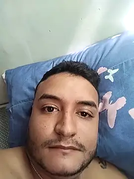 Snapshot of yeisonren99 chatting on November 4, 2025, 2:49 pm yeisonren99 online show from November 4, 2025, 2:49 pm