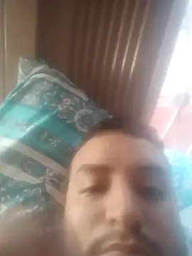 Snapshot of yeisonren99 chatting on November 18, 2025, 3:38 pm yeisonren99 online show from November 18, 2025, 3:38 pm