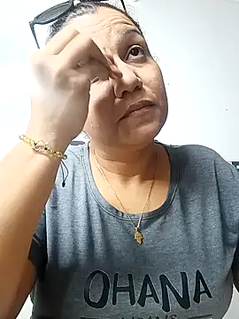 Samaraa Lee online show from November 27, 2025, 11:45 am