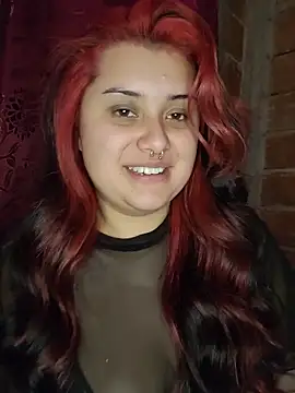 Snapshot of CurvyNoir chatting on January 5, 2026, 5:27 pm CurvyNoir online show from January 5, 2026, 5:27 pm