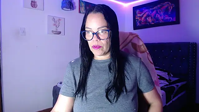 Snapshot of sofia_lopez70 chatting on November 23, 2025, 7:35 pm sofia lopez70 online show from November 23, 2025, 7:35 pm