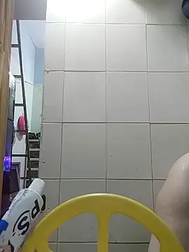 Snapshot of codaivensong chatting on November 2, 2025, 10:45 pm codaivensong online show from November 2, 2025, 10:45 pm