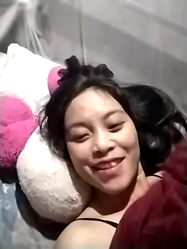 Snapshot of Alice-567 chatting on November 2, 2025, 2:41 pm Alice-567 online show from November 2, 2025, 2:41 pm