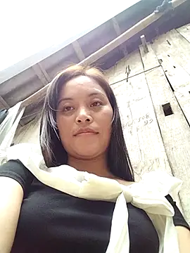 Snapshot of Alice-567 chatting on November 7, 2025, 6:46 am Alice-567 online show from November 7, 2025, 6:46 am