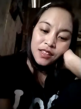 Snapshot of Alice-567 chatting on November 16, 2025, 5:24 am Alice-567 online show from November 16, 2025, 5:24 am