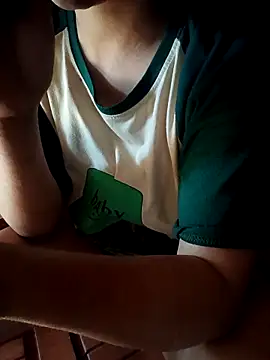 Alice-567 online show from April 12, 2026, 12:48 am