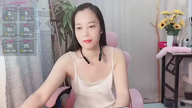Snapshot of Lingling-Baby520 chatting on July 1, 2026, 8:05 am Lingling-Baby520 online show from July 1, 2026, 8:05 am