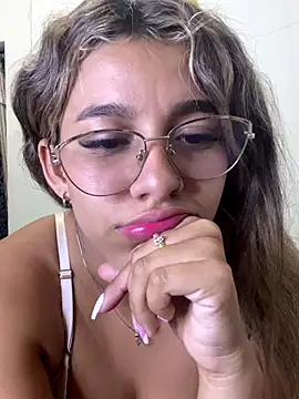 liahot69 online show from January 8, 2026, 3:09 am