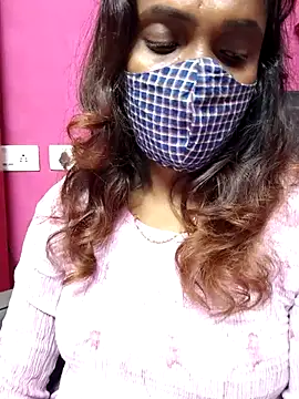 Queen-dhivya online show from December 4, 2025, 5:54 pm