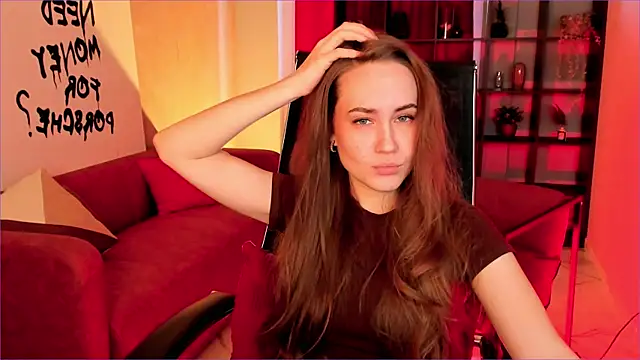 Snapshot of ElinVale chatting on November 26, 2025, 10:05 am ElinVale online show from November 26, 2025, 10:05 am