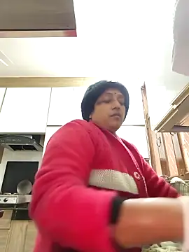 Snapshot of Hot-Sana2 chatting on January 6, 2026, 5:33 am Hot-Sana2 online show from January 6, 2026, 5:33 am