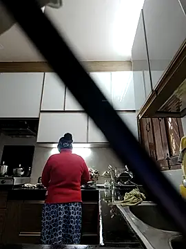 Snapshot of Hot-Sana2 chatting on January 9, 2026, 7:11 am Hot-Sana2 online show from January 9, 2026, 7:11 am