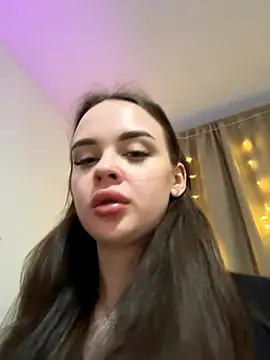 KristiRich online show from November 12, 2025, 6:25 am