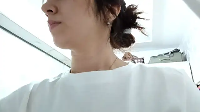 Snapshot of Sofiagreetings chatting on November 15, 2025, 1:18 pm Sofiagreetings online show from November 15, 2025, 1:18 pm