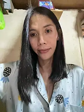 Snapshot of bellaUtops chatting on February 22, 2026, 1:31 pm bellaUtops online show from February 22, 2026, 1:31 pm