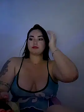 Romina foxxx  online show from November 11, 2025, 12:27 pm