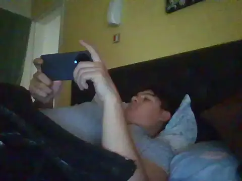 Myboy0020 online show from November 7, 2025, 2:28 pm