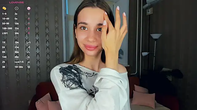 JacalynSchreiber online show from November 24, 2025, 11:43 am