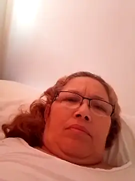 Snapshot of Cessi50 chatting on December 19, 2025, 12:12 pm Cessi50 online show from December 19, 2025, 12:12 pm