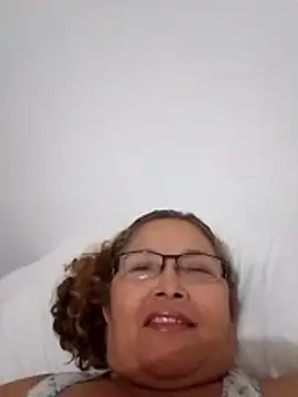 Snapshot of Cessi50 chatting on January 7, 2026, 11:51 pm Cessi50 online show from January 7, 2026, 11:51 pm