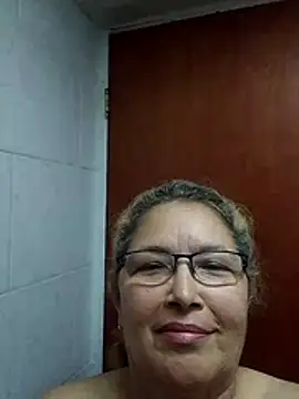 Snapshot of Cessi50 chatting on January 10, 2026, 11:53 pm Cessi50 online show from January 10, 2026, 11:53 pm