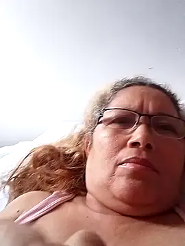 Snapshot of Cessi50 chatting on January 14, 2026, 1:06 pm Cessi50 online show from January 14, 2026, 1:06 pm