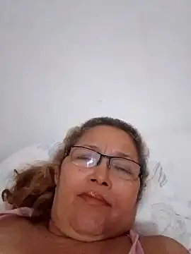 Snapshot of Cessi50 chatting on January 15, 2026, 1:32 am Cessi50 online show from January 15, 2026, 1:32 am