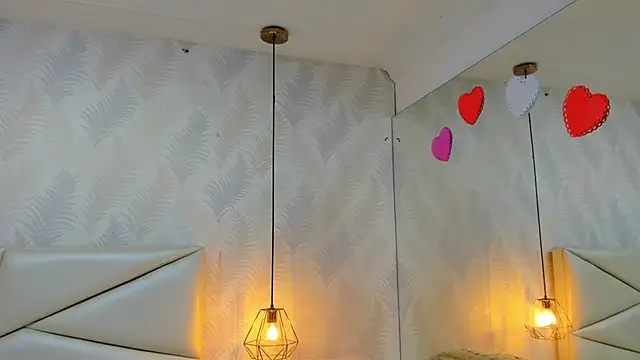 Snapshot of laurettedela_rouse chatting on November 15, 2025, 10:56 am laurettedela rouse online show from November 15, 2025, 10:56 am