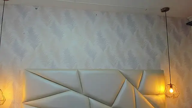 Snapshot of laurettedela_rouse chatting on November 22, 2025, 11:09 am laurettedela rouse online show from November 22, 2025, 11:09 am