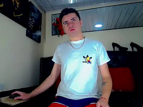 Sebastian Loaiza online show from November 5, 2025, 3:34 pm