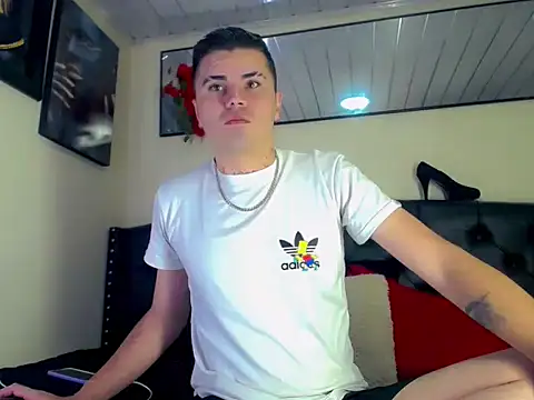 Sebastian Loaiza online show from November 19, 2025, 3:28 am