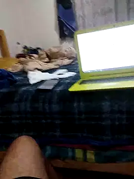 Snapshot of Elpichulotote20 chatting on February 20, 2026, 6:26 am Elpichulotote20 online show from February 20, 2026, 6:26 am