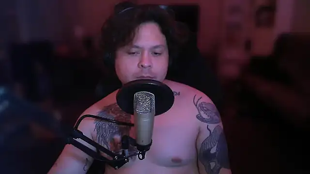 funwithchris online show from November 3, 2025, 8:48 am