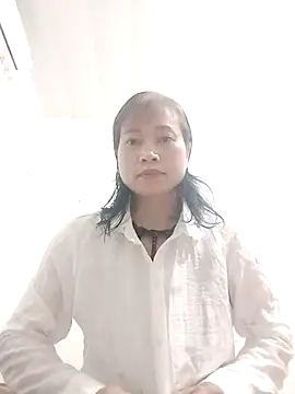 Snapshot of Kiuwi-omao chatting on November 6, 2025, 1:12 pm Kiuwi-omao online show from November 6, 2025, 1:12 pm