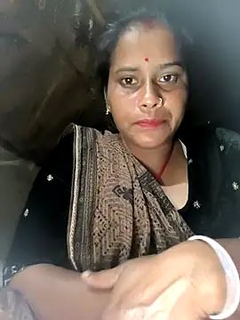 Hot bhomi1 online show from November 2, 2025, 4:20 pm