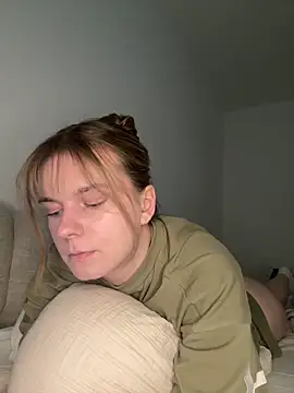 LisaFreierxx online show from May 23, 2026, 6:23 pm