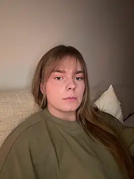 LisaFreierxx online show from July 6, 2026, 4:09 pm