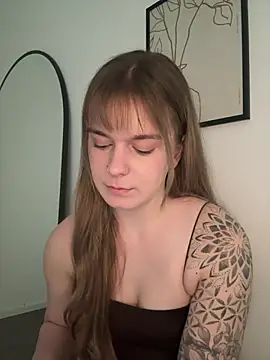 LisaFreierxx online show from July 30, 2026, 11:31 am