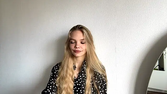 Snapshot of SweetAmelia69 chatting on November 4, 2025, 6:12 am SweetAmelia69 online show from November 4, 2025, 6:12 am