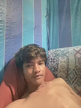 Snapshot of Robiwahyudi12345 chatting on November 12, 2025, 8:08 pm Robiwahyudi12345 online show from November 12, 2025, 8:08 pm