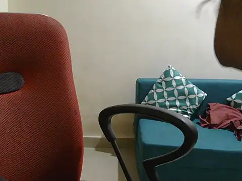 roja-1 online show from November 30, 2025, 1:53 am