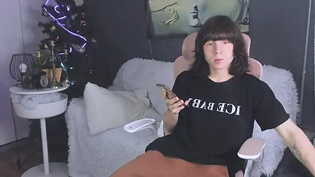 Snapshot of CutieKai_ chatting on January 10, 2026, 4:03 am CutieKai online show from January 10, 2026, 4:03 am